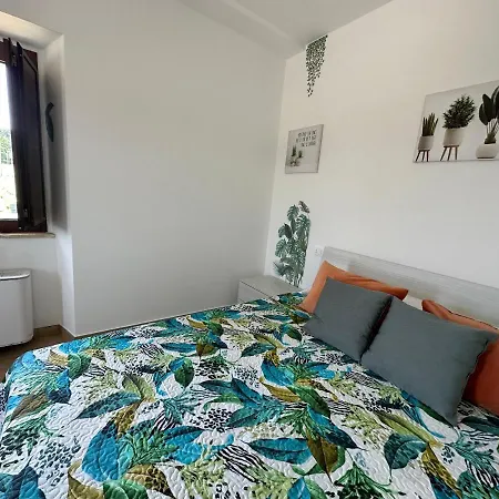 Casale Om Shanti Bed & Breakfast *